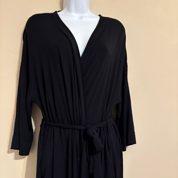 Quince Bamboo Black Jersey Robe Size Medium - Picture 5 of 14